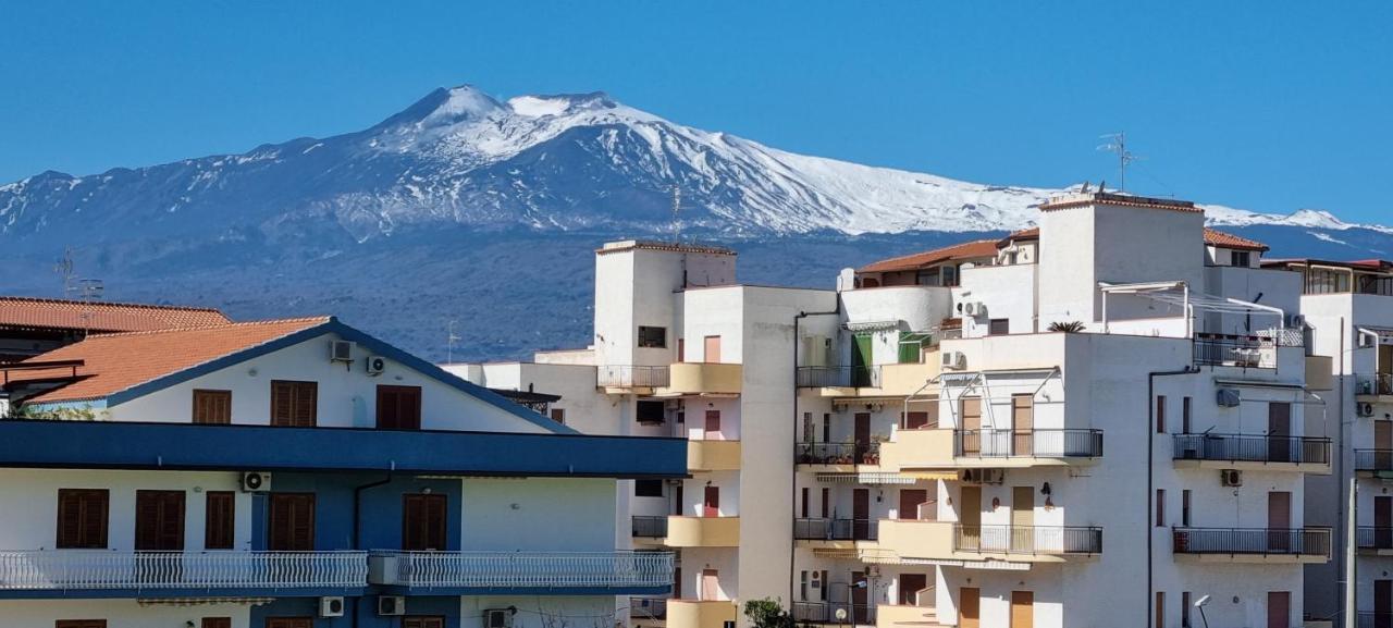 Recanati Seaside Apartment Giardini Naxos Exteriér fotografie